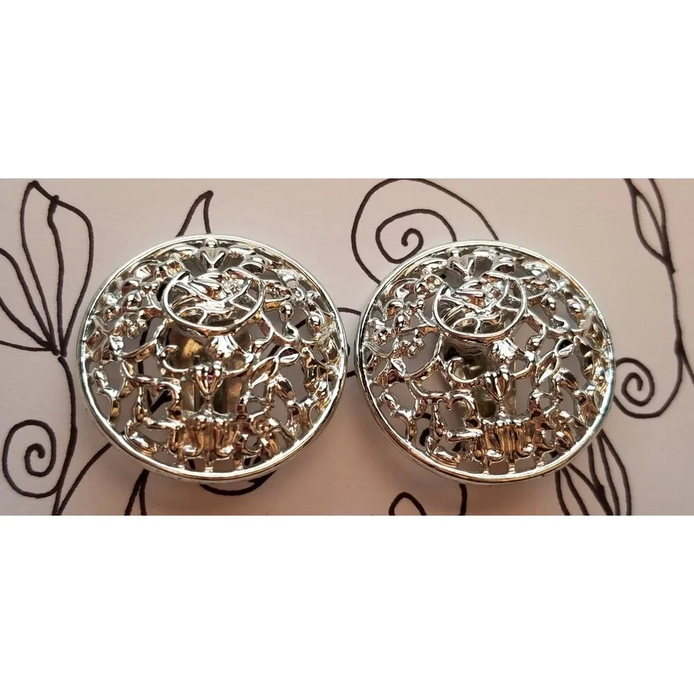 Vintage Sarah Coventry Silver Tone Filigree Clip-On Earrings